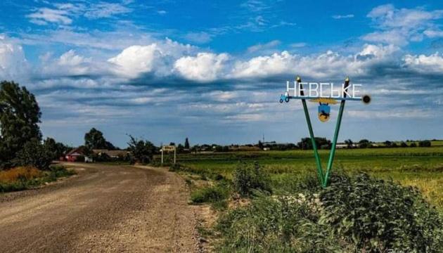 На Луганщині ворог обстріляв кожне деокуповане село, де залишаються люди — ОВА