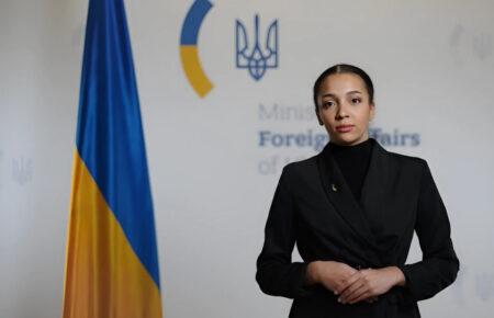 Є кілька пересторог, коли йдеться про подібні системи — юристка Лабораторії цифрової безпеки» про Вікторію ШІ від МЗС