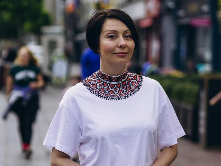 Крепка як обценьки: українка балотується до місцевої ради в Ірландії