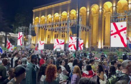 Акції протесту в Грузії триватимуть щонайменше до початку червня — Деканоїдзе