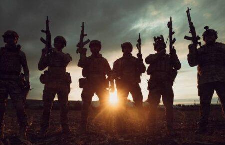 Петиція про зняття обмежень на передачу американської зброї «Азову» набрала 25 тисяч підписів