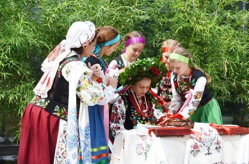 Весільний обряд «Читання корони» додали до нематеріальної культурної спадщини України