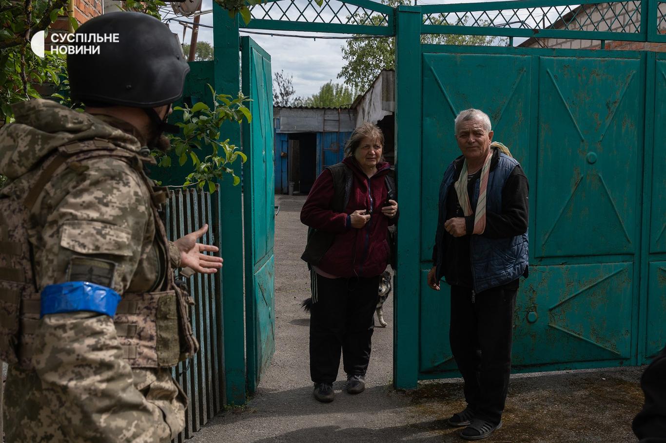 «People are very devastated, they are leaving with grief and pain» — a volunteer about evacuation in Kharkiv Region