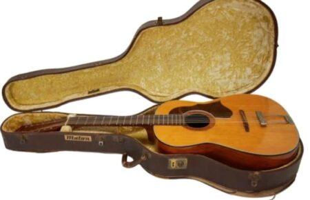 На аукціоні гітару Джона Леннона продали за рекордні $2,85 мільйона
