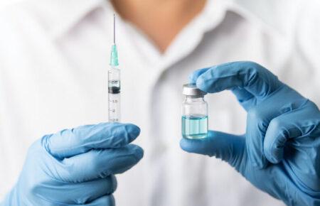 Рівень охоплення вакцинації в Україні у 2023 році на 10-15% вищий, ніж у 2022-му — лікар-інфекціоніст