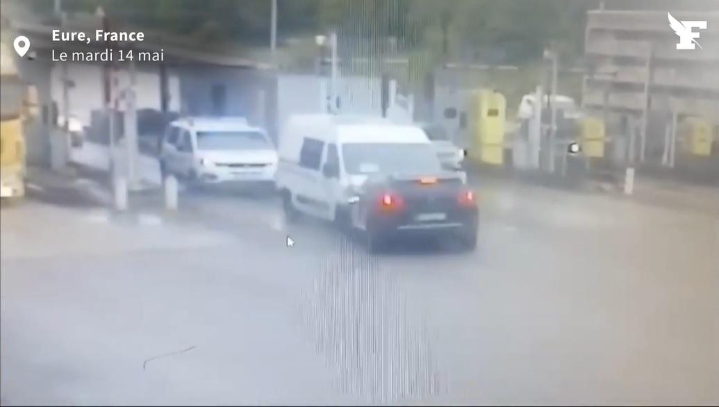У Франції влаштували засідку на тюремний конвой