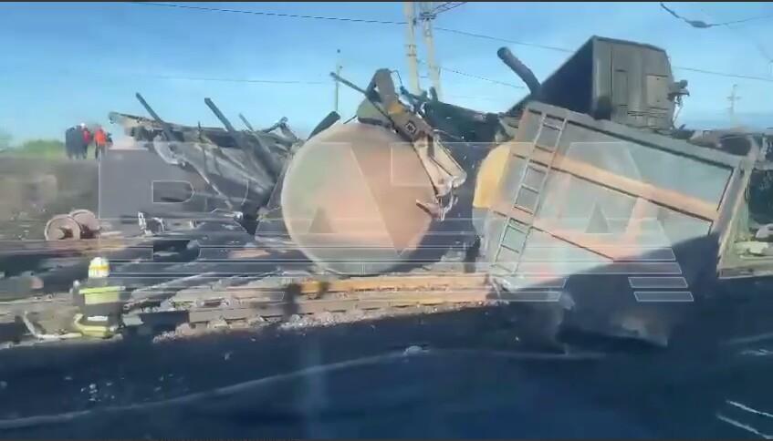 У РФ дрон атакував потяг з паливом (ВІДЕО)