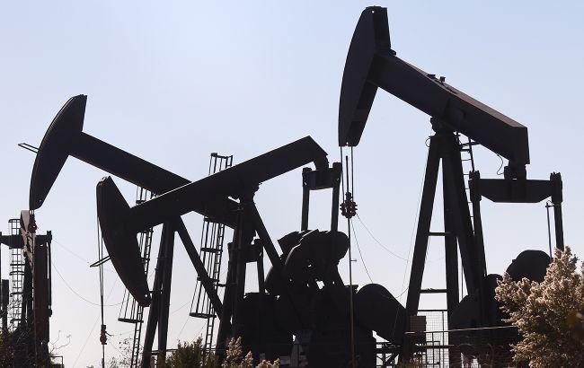 «Змінюється наклейка, підмінюється країна походження»: як Росія продає нафту в обхід санкцій — пояснює Максим Гардус