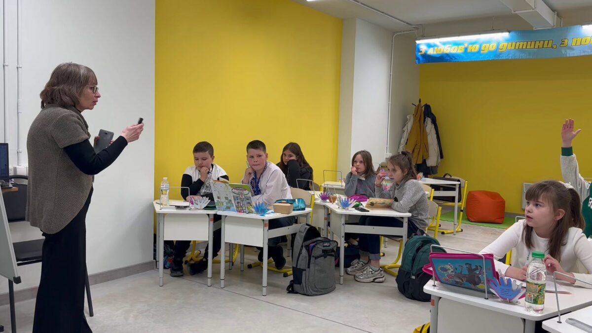 У підземній школі Харкова розпочалися заняття (фоторепортаж)