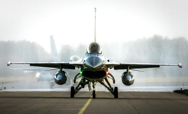 Жодних обмежень на використання F-16, наданих Нідерландами — глава Міноборони Оллонгрен