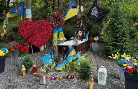 Аліна Михайлова розкритикувала владу через наругу над могилами загиблих воїнів у Києві