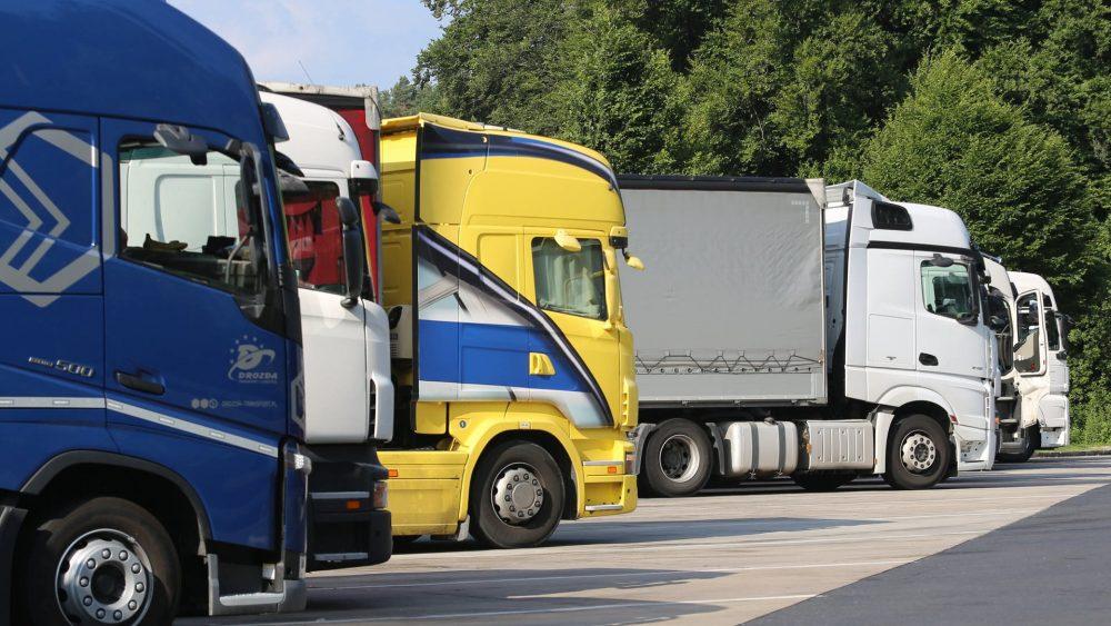 У Києві вводять обмеження руху для вантажівок