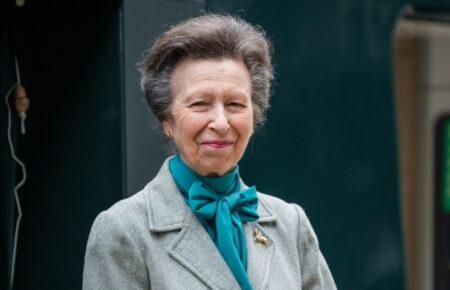 Сестру короля Британії Чарльза III принцесу Анну шпиталізували з травмами і струсом мозку