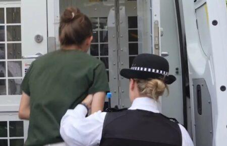 У Британії затримали 27 екоактивістів за підозрою у плануванні зриву роботи аеропортів