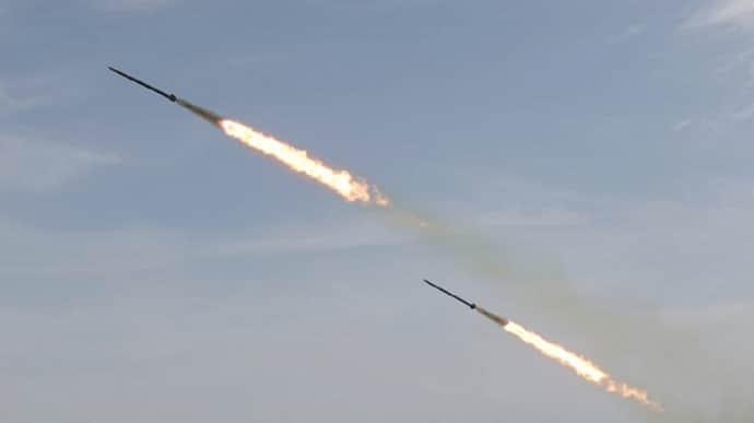 Уночі Сили ППО збили 46 «шахедів» та 35 ракет російських окупантів