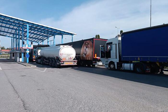 Польські протестувальники заблокували пункт пропуску «Рава-Руська – Гребенне» — ДПСУ