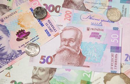 «Ми зростатимемо й надалі, але набагато меншими темпами» — Устенко про українську економіку