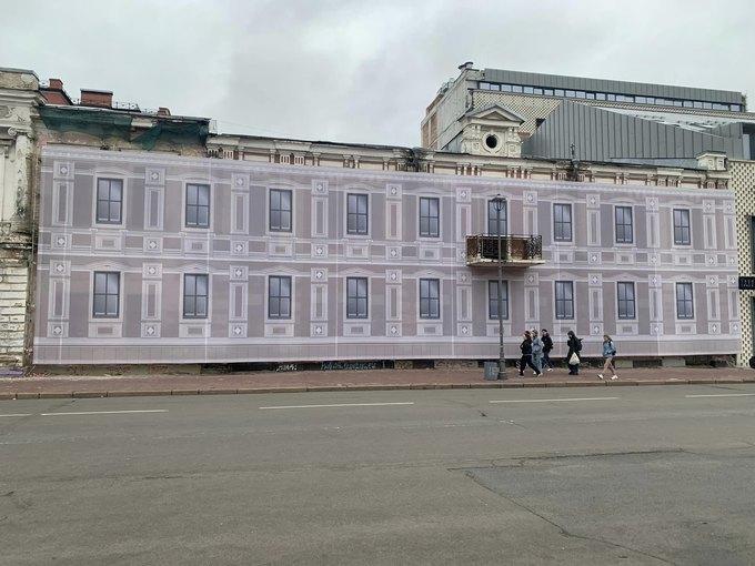 «Ми втрачаємо історичний Київ» — урбаніст про закривання рекламою пам’яток столиці