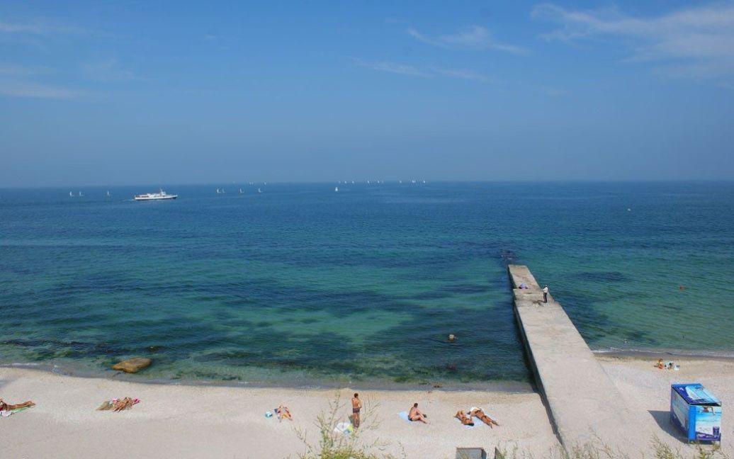 Зараз і офіційно закриті пляжі не стримують людей — кореспондентка з Одеси