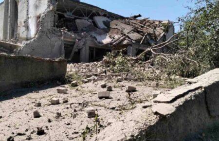 На Херсонщині через ракетний удар РФ зруйнований будинок культури