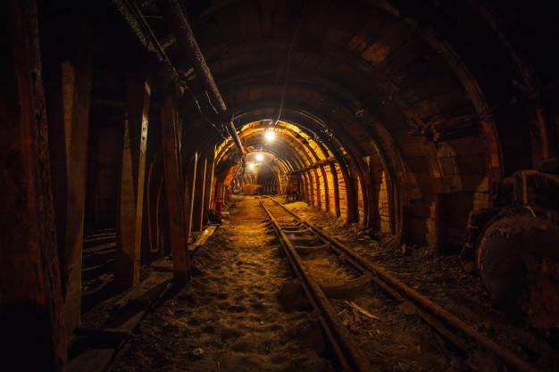 На Львівщині стався обвал ґрунту на шахті: двоє гірників загинули