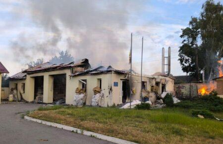 Армія РФ вночі атакувала пожежну частину на Харківщині