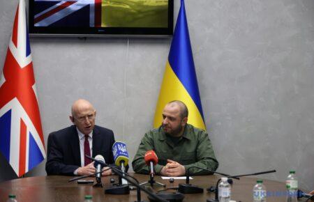 Міністр оборони Великої Британії анонсував новий пакет допомоги Україні: подробиці