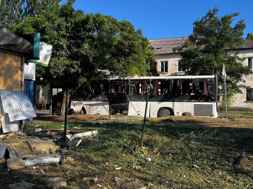 Російські окупанти обстріляли Мирноград та Костянтинівку (ФОТО)