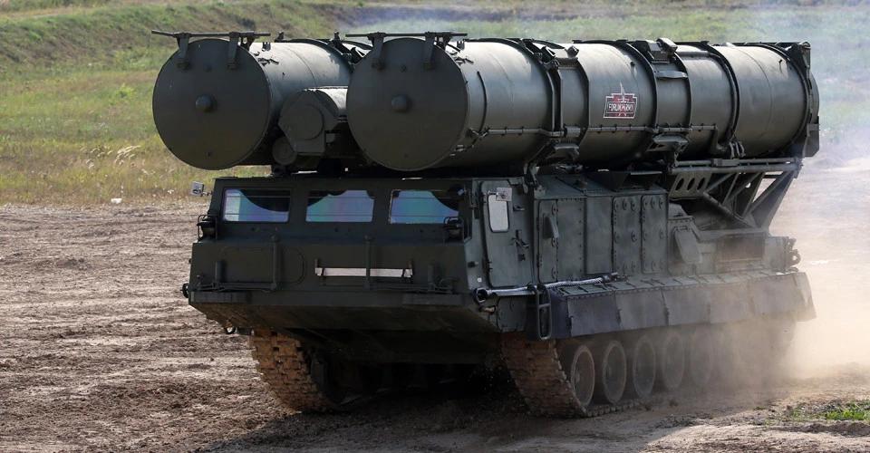 Сили оборони уразили російський ЗРК С-300 на окупованій Донеччині (ВІДЕО)