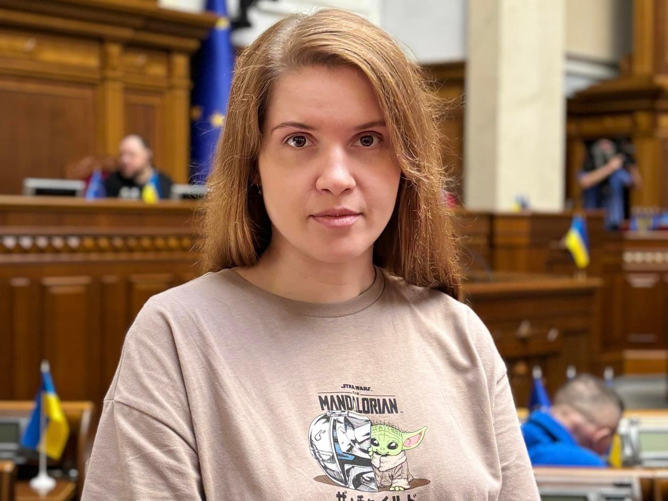 Чому Безуглу не виключають з безпекового комітету