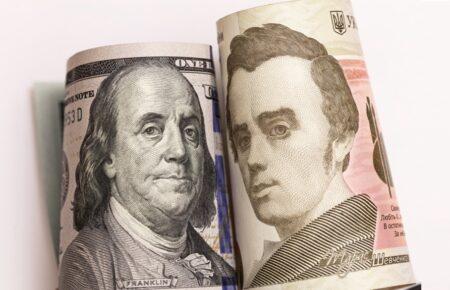 Вперше в Україні офіційний курс долара перевищив 41 гривню