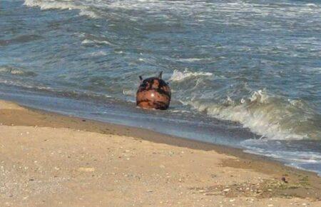 Відео, де нібито в Одесі вибухнула в морі міна, не верифіковане — журналістка