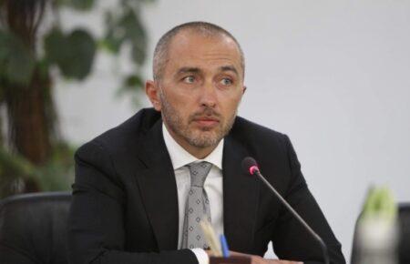 Голова НБУ про обмеження карткових переказів: Тривають обговорення з волонтерами