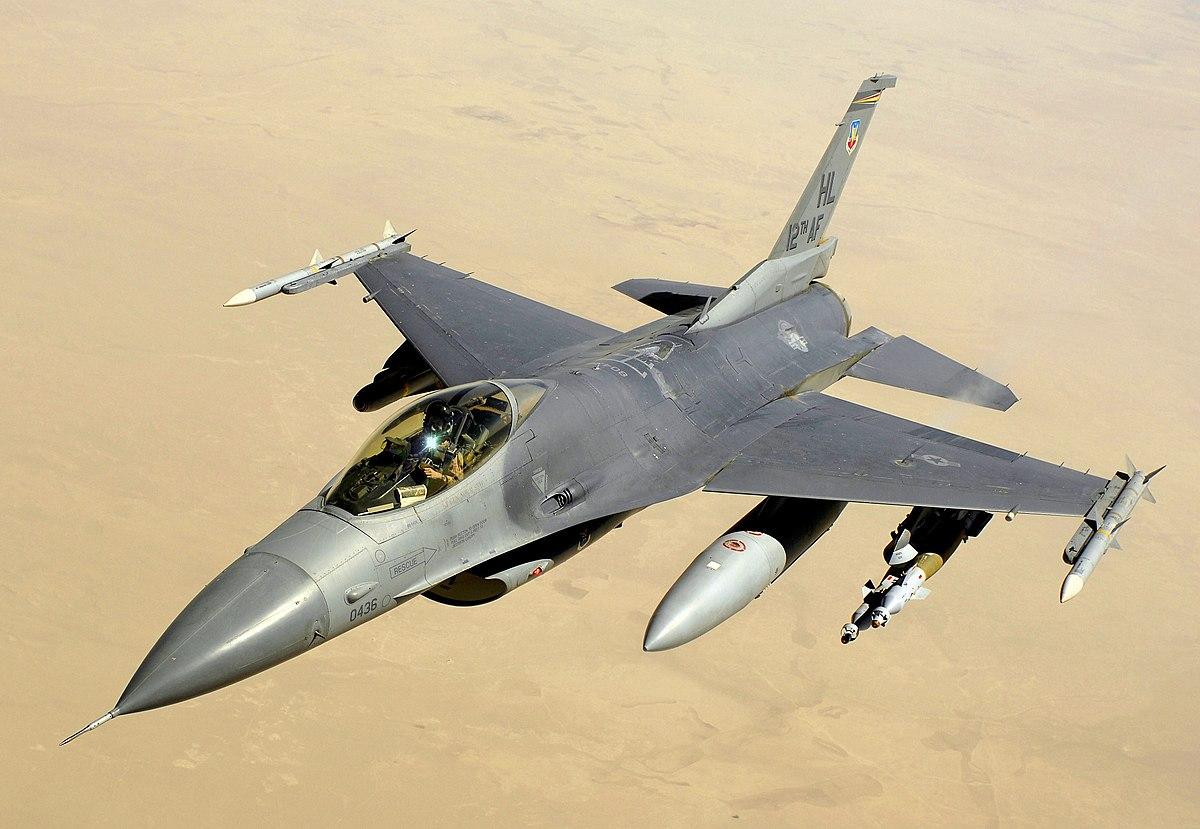 F-16 нас зміцнять, але їх буде недостатньо — Зеленський