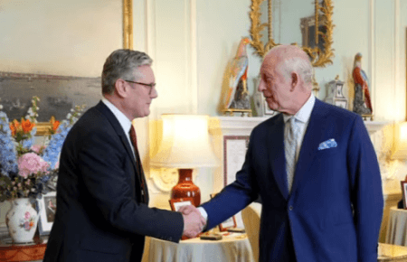 Кір Стармер офіційно став новим премʼєром Британії