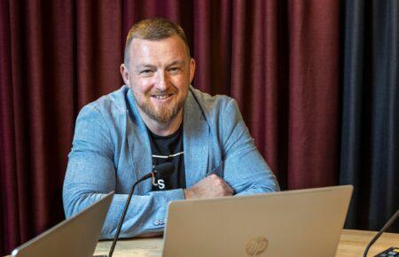 Тиск на долар на світових ринках може зберігатися, — Фурса