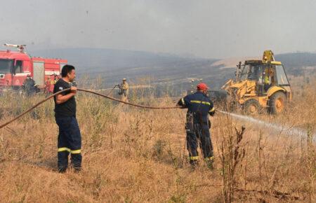 У Греції внаслідок ударів блискавок спалахнули декілька пожеж