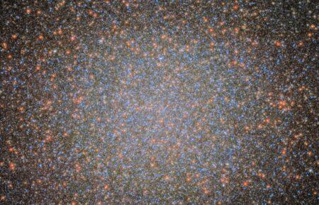 Астрономи зібрали 500 зображень, щоб знайти чорну діру в найглибшій ділянці Омеги Центавра