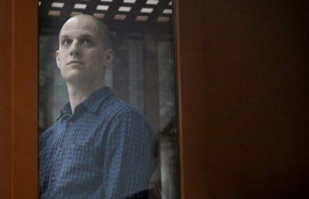 У РФ американського журналіста Евана Гершковича засудили до 16 років ув’язнення у справі про шпигунство