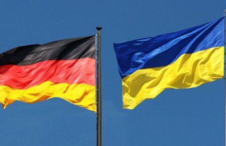 Німеччина вдвічі скоротить військову допомогу Україні в наступному році