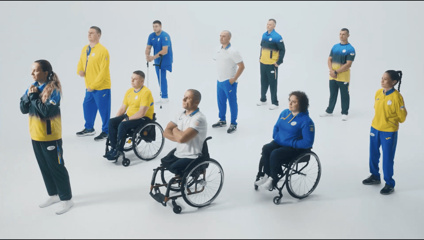 Міжнародний паралімпійський комітет два місяці не затверджував українську форму