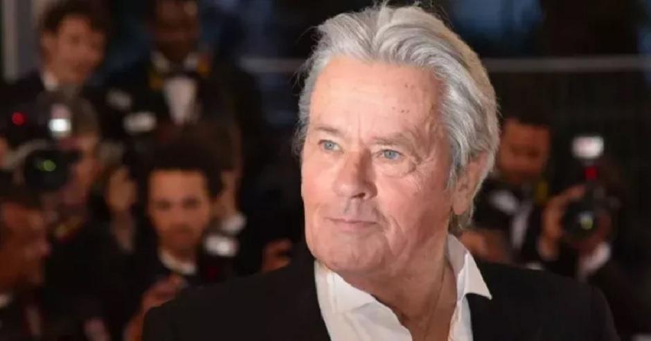 Помер французький актор Ален Делон