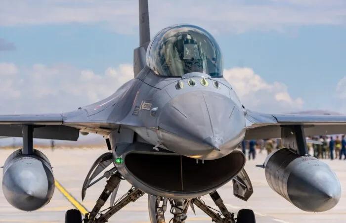 Киричевський: F-16 не дозволять росіянам повторити у нас Югославію