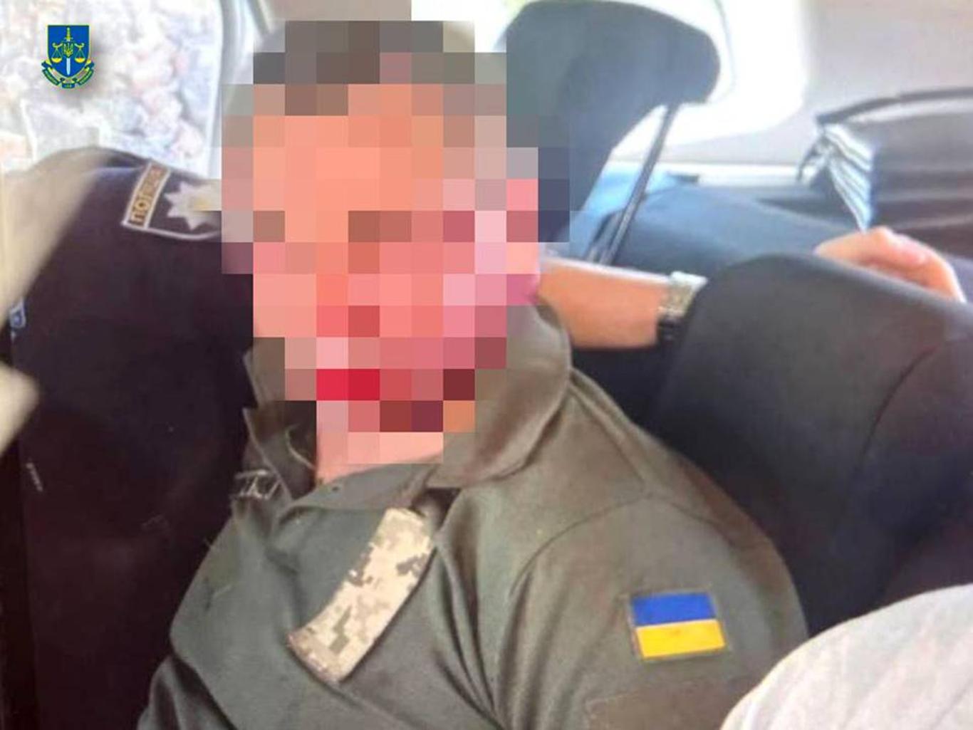 Військовий, що розстріляв людей на Тернопільщині, самовільно втік з частини