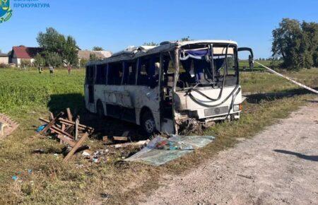 Смертельна ДТП з автобусом на Хмельниччині: водію оголосили підозру