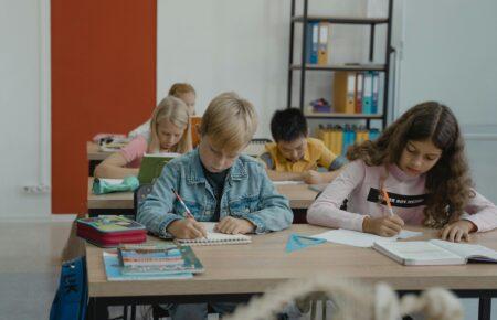 Як підготувати дитину до першого класу