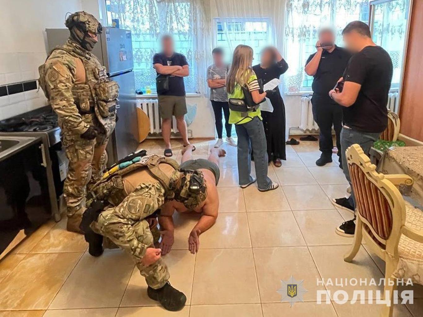 Шахраї ошукали військових на 46 млн грн під виглядом продажу автомобілів і дронів