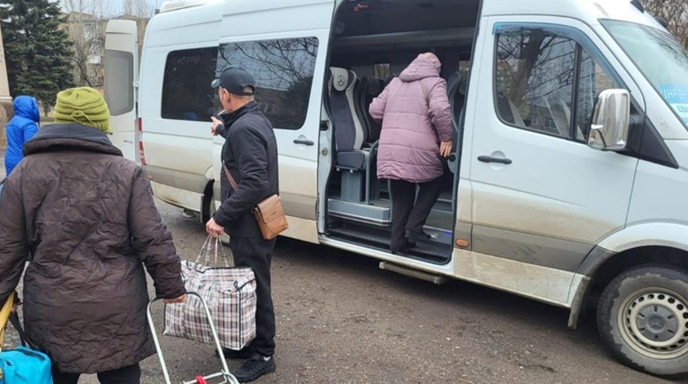 Ситуація в Торецьку: люди не хочуть виїжджати, в місто часом заходять російські ДРГ