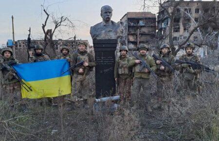 Вугледар забезпечує вогневий контроль залізниці ворога через Волноваху — військово-політичний оглядач