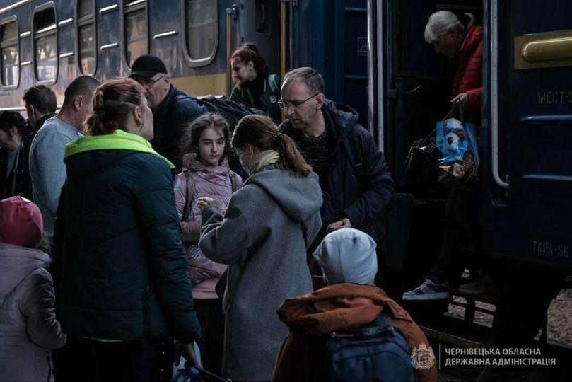 На Донеччині розширили зону примусової евакуації дітей